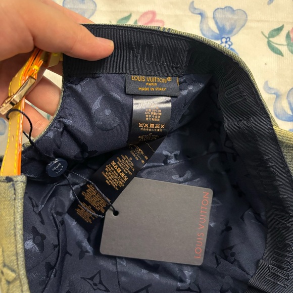 Louis Vuitton Denim Monogram Cap - Picture 5 of 5